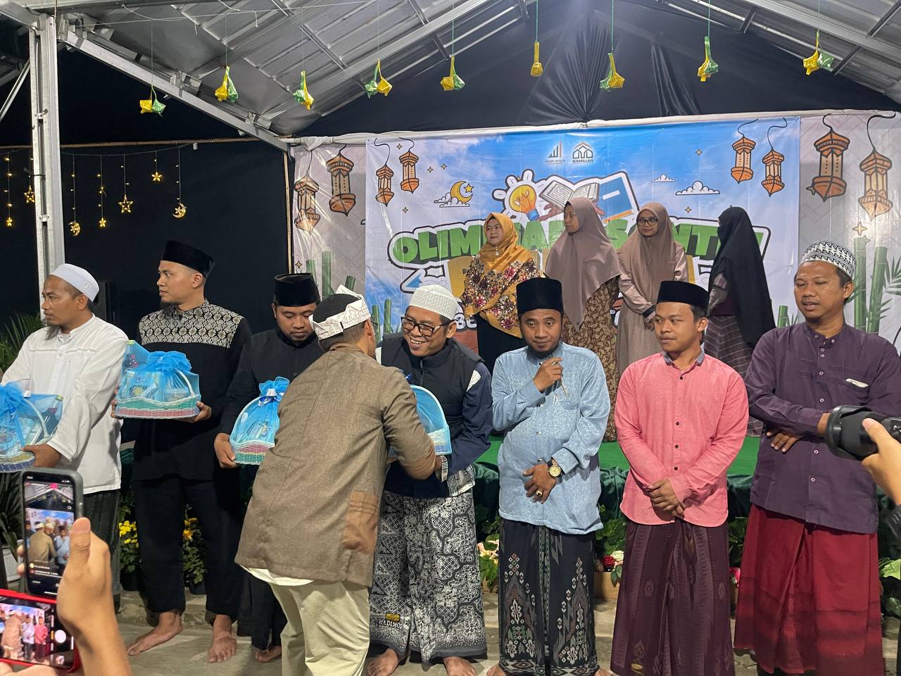 Masjid Muslim Billionaire Berikan Apresiaasi untuk Ratusan Guru Pondok Pesantren di Bogor