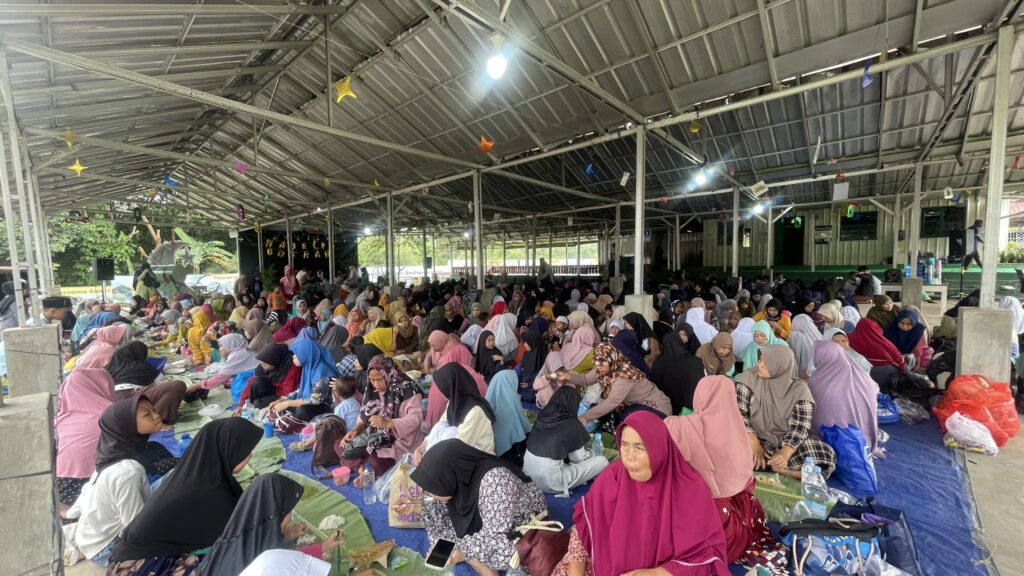 Masjid Muslim Billionaire Kembali Hadirkan Majelis Botram dan Pasar Bahagia Usai Libur Lebaran